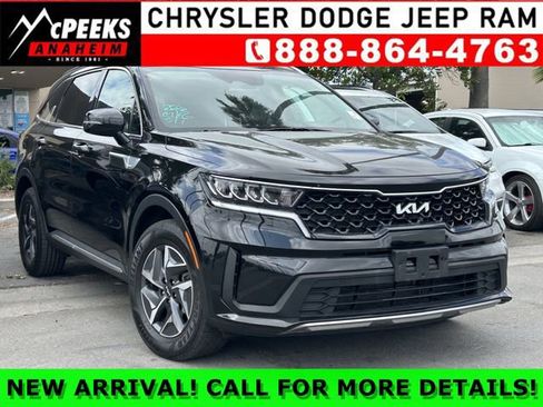 Used 2022 Kia Sorento S FWD image 1