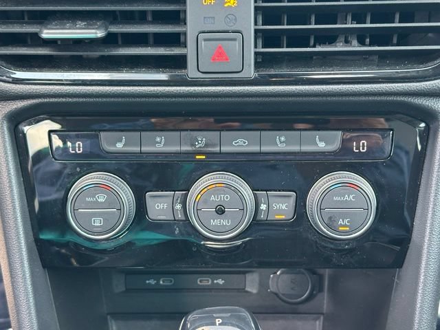 Certified 2022 Volkswagen Taos SEL AWD/4WD image 37