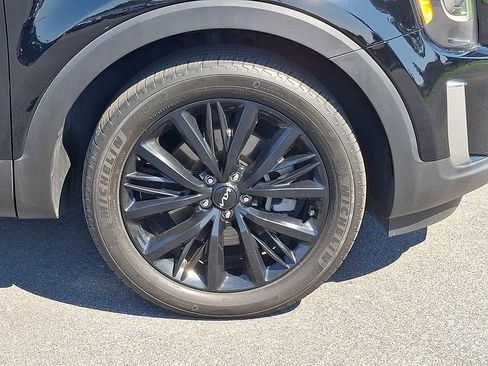 Used 2022 Kia Telluride SX w/ SX Prestige Package AWD/4WD image 8