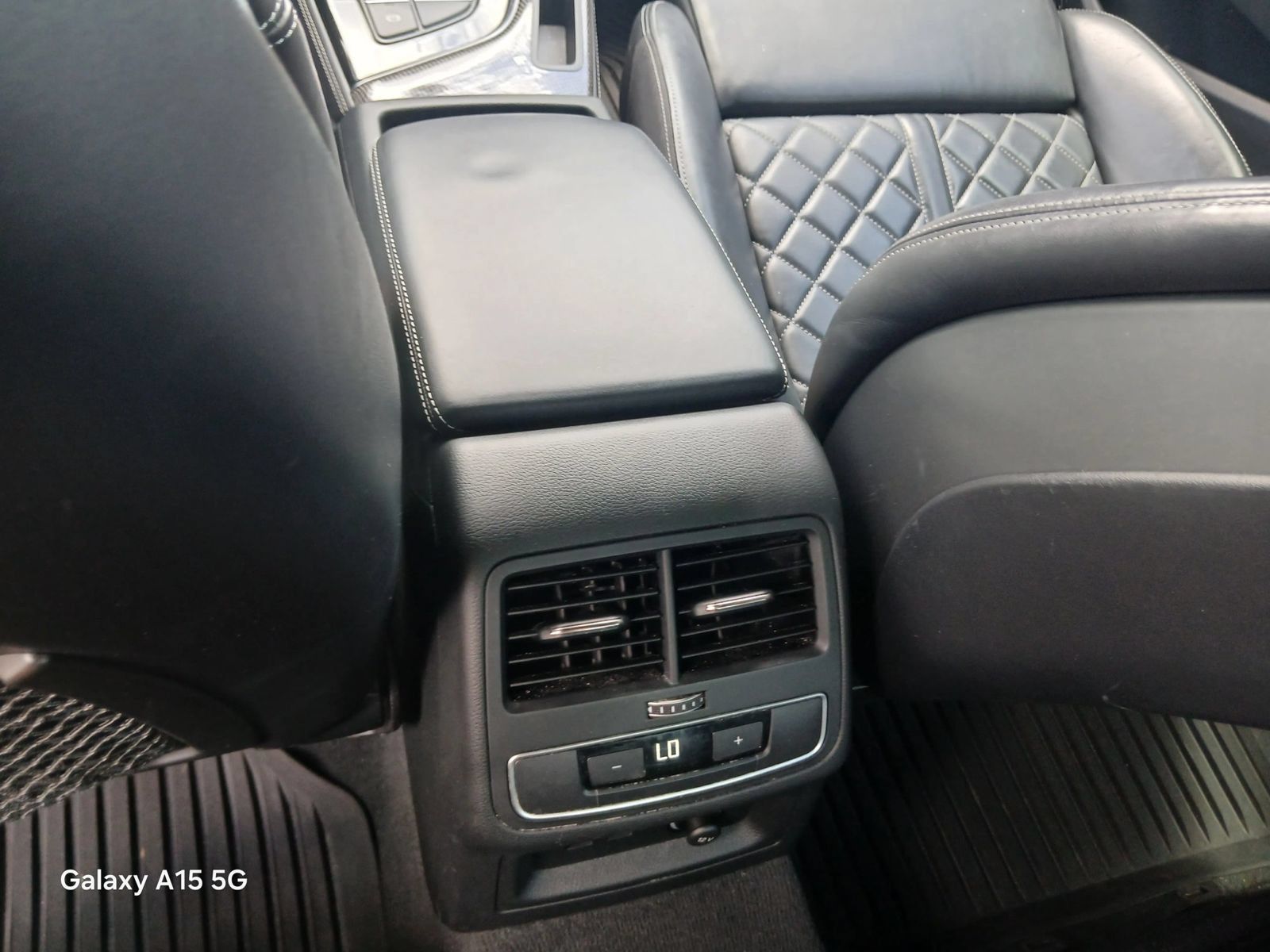 Used 2023 Audi S4 Premium Plus w/ Premium Plus Package AWD/4WD image 28