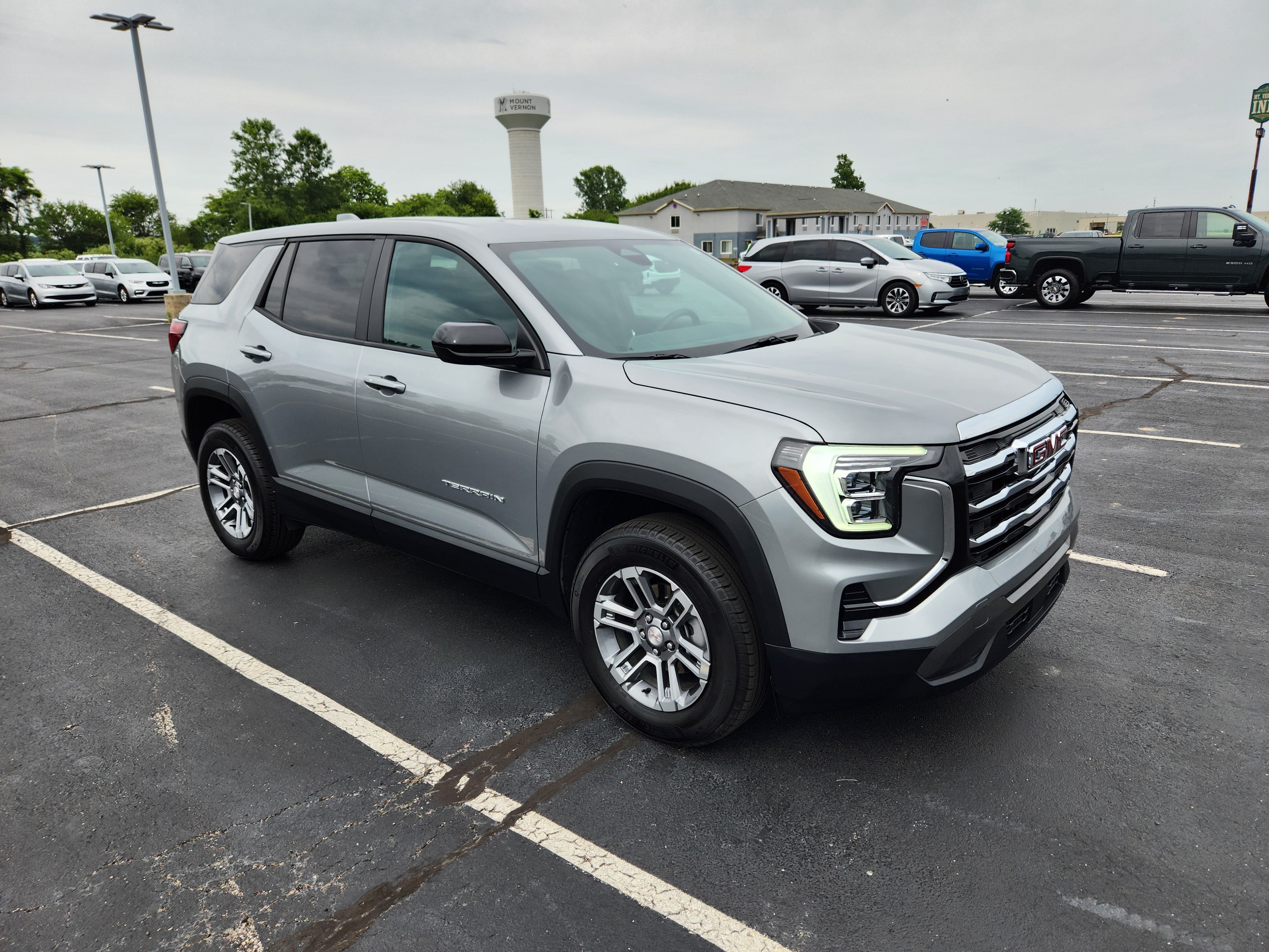 Used 2026 GMC Terrain Elevation FWD image 9