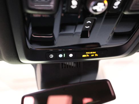 New 2026 GMC Yukon Elevation image 24