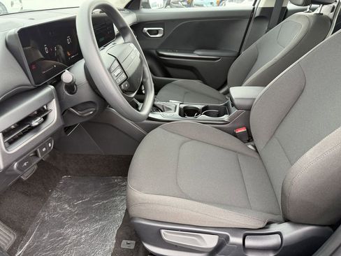 New 2026 Kia K4 FWD image 23