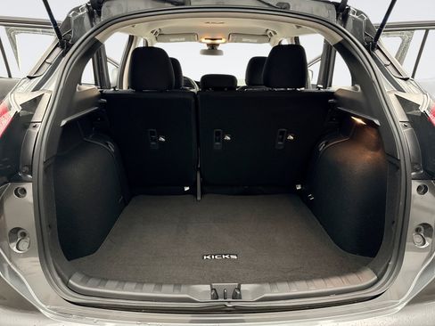 Used 2025 Nissan Kicks Play S FWD image 21