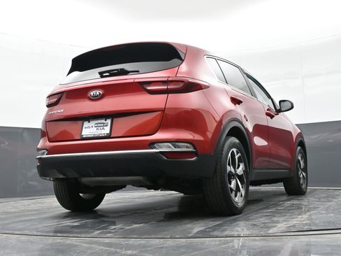 Used 2022 Kia Sportage LX image 44