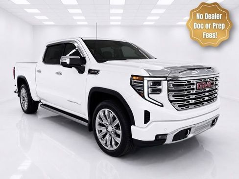 Used 2024 GMC Sierra 1500 Denali w/ Denali Reserve Package AWD/4WD image 2