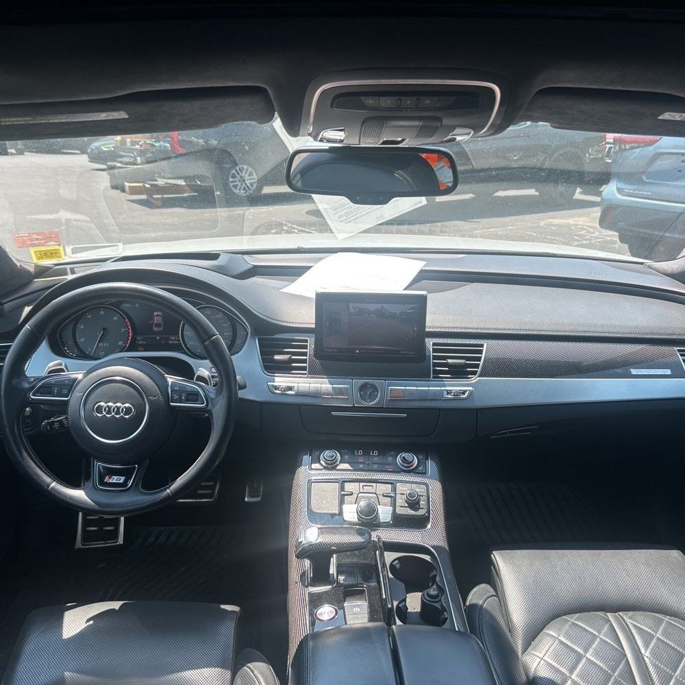 Used 2015 Audi S8 AWD/4WD image 7