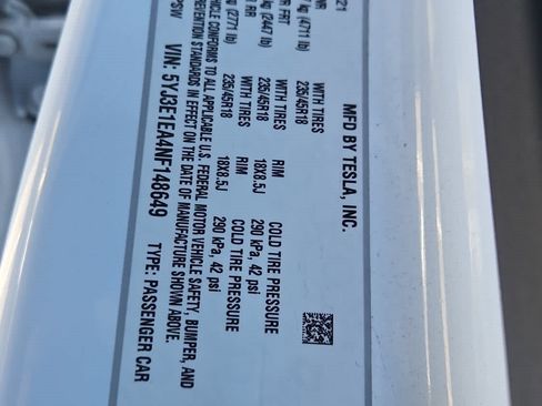 Used 2022 Tesla Model 3 image 21