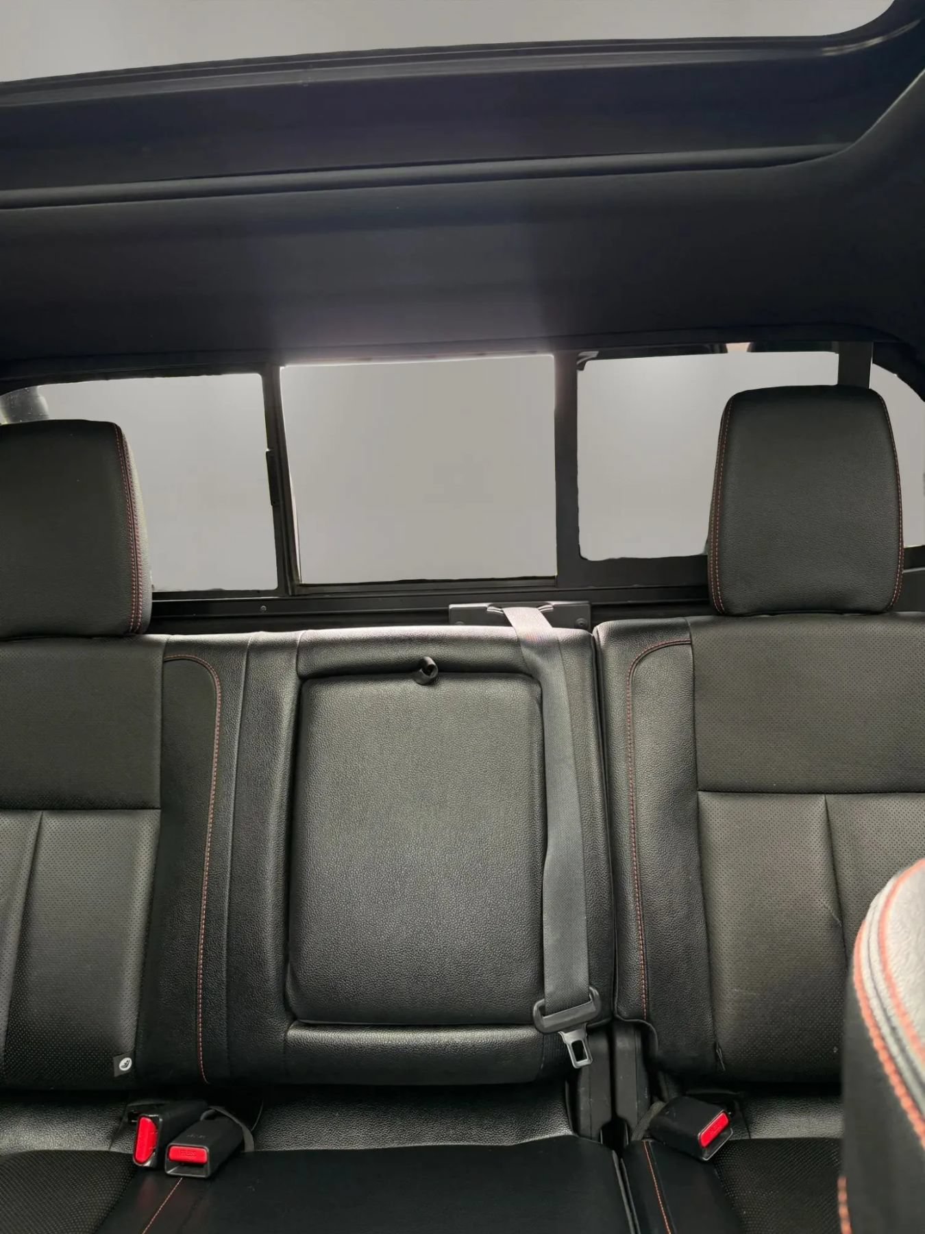 Used 2021 Nissan Titan PRO-4X w/ Pro-4x Convenience Package AWD/4WD image 40