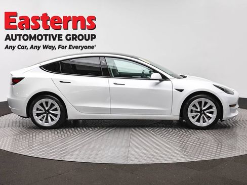 Used 2023 Tesla Model 3 Standard Range RWD image 4