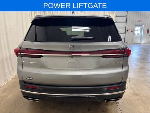Used 2026 Buick Enclave Preferred FWD image 5
