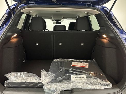 New 2026 Nissan Kicks SV image 11