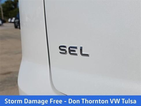 New 2026 Volkswagen Atlas Cross Sport SEL AWD/4WD image 5