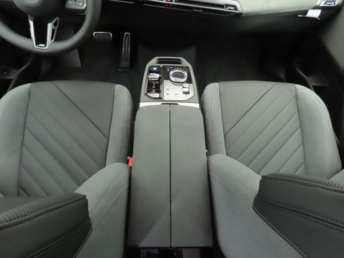 New 2026 BMW iX xDrive45 w/ M Sport Package image 17
