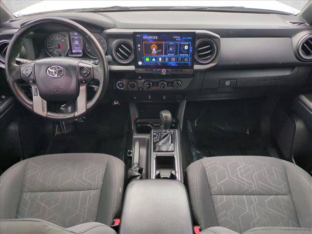 Used 2017 Toyota Tacoma TRD Off-Road w/ Tow Package (A/T) AWD/4WD image 16