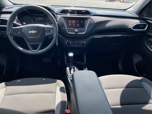 Certified 2023 Chevrolet TrailBlazer LS AWD/4WD image 5