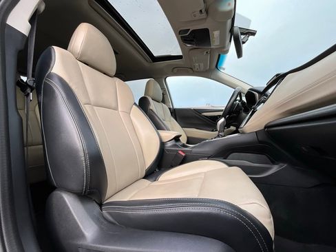 Certified 2022 Subaru Outback Limited image 11