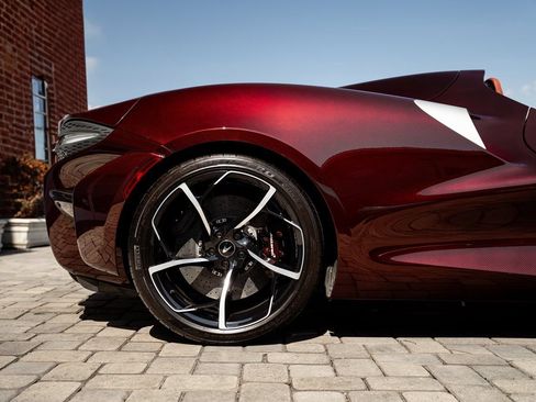 Used 2021 McLaren Elva RWD image 28