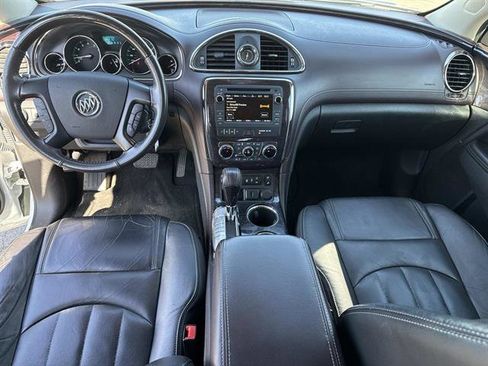 Used 2016 Buick Enclave Leather image 17