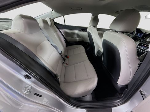 Used 2020 Hyundai Elantra SEL w/ Convenience Package (C2) FWD image 26