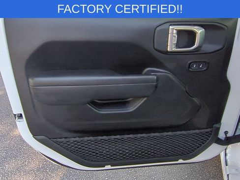 Certified 2025 Jeep Wrangler Sport AWD/4WD image 12