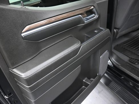 Used 2023 Chevrolet Silverado 1500 LT image 30