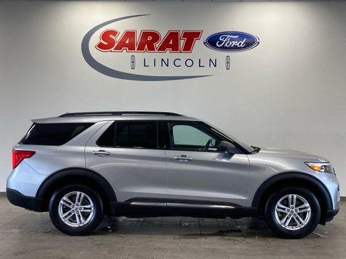 Used 2020 Ford Explorer XLT w/ Comfort Package image 1