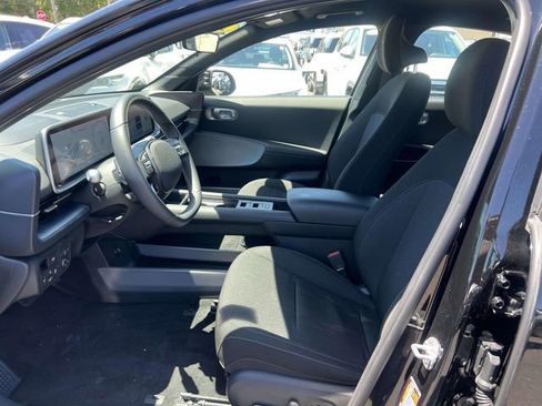 Used 2024 Hyundai Ioniq 6 SE AWD/4WD image 16