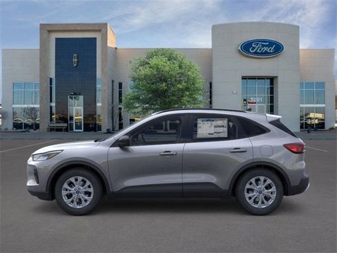 New 2026 Ford Escape Active image 3