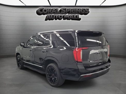 Used 2023 GMC Yukon SLT RWD image 4