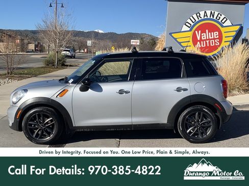 Used 2014 MINI Cooper Countryman image 1
