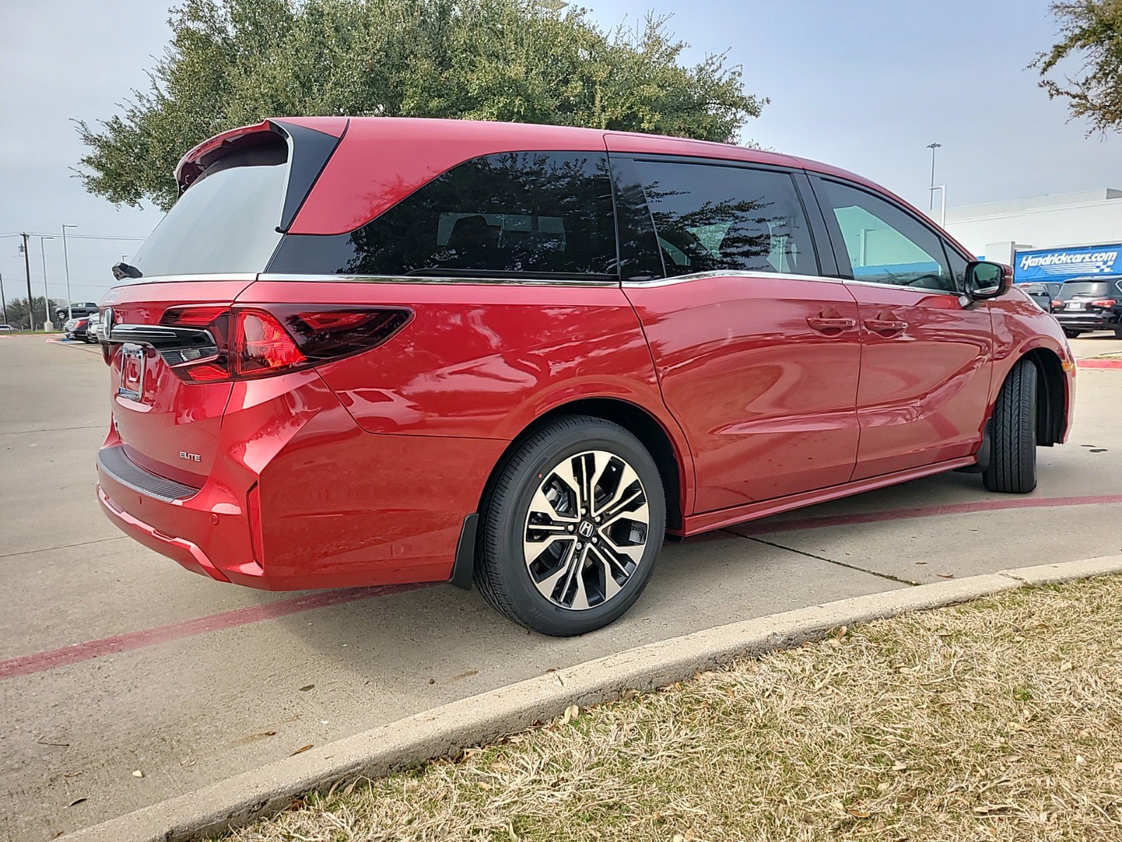 New 2027 Honda Odyssey Elite image 9