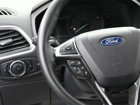 Used 2024 Ford Edge SEL image 27