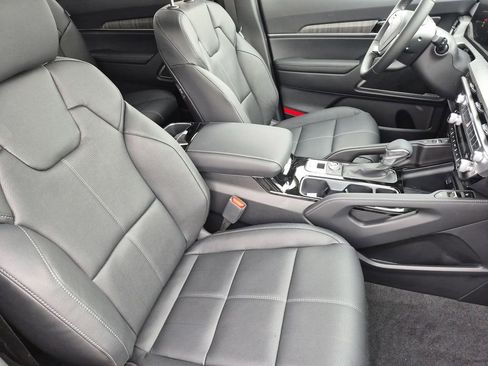 New 2025 Kia Telluride EX image 17