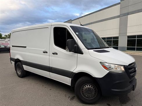 Used 2019 Mercedes-Benz Sprinter 144 Cargo image 13