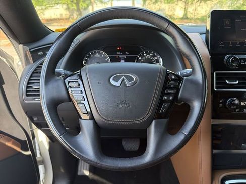 Used 2023 INFINITI QX80 Sensory w/ Cargo Package AWD/4WD image 14
