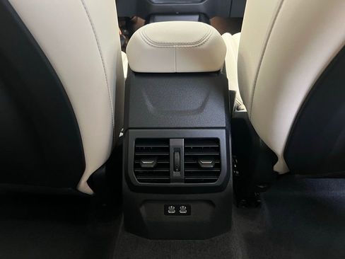 Used 2026 BMW 228i w/ Technology Package image 9