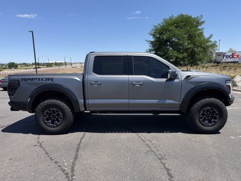 Used 2025 Ford F150 Raptor w/ Equipment Group 803A Raptor R AWD/4WD image 8
