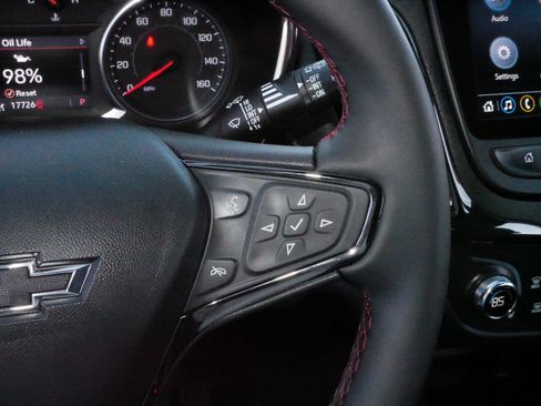 Used 2023 Chevrolet Equinox RS w/ RS Leather Package image 25