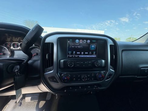 Used 2018 GMC Sierra 1500 SLE w/ Black Pack AWD/4WD image 24