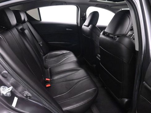 Used 2022 Acura ILX image 16