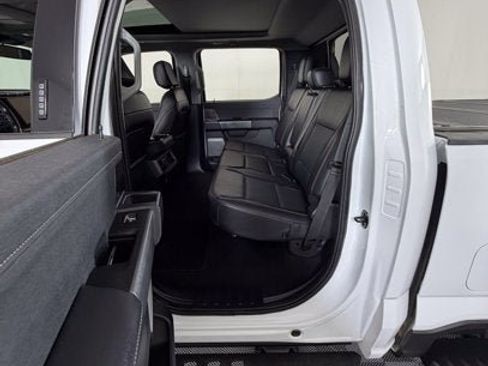 Used 2023 Ford F250 Lariat w/ Lariat Ultimate Package AWD/4WD image 7