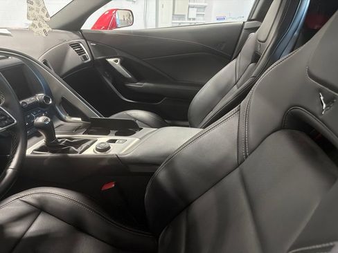 Used 2015 Chevrolet Corvette Stingray Convertible w/ 2LT Preferred Equipment Group RWD image 18