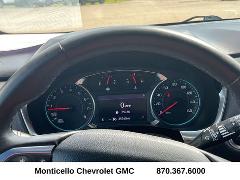 Certified 2023 Chevrolet Traverse LT FWD image 14