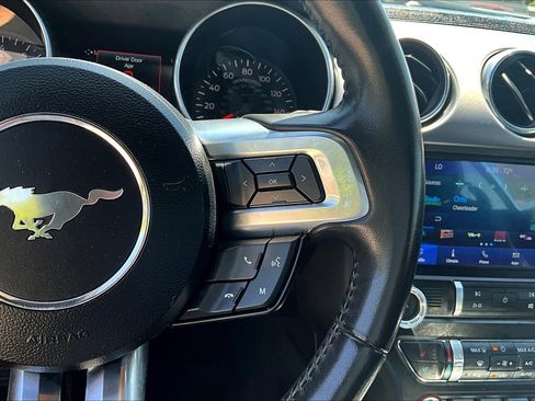 Used 2022 Ford Mustang Premium image 23