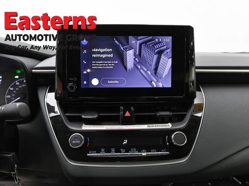 Used 2024 Toyota Corolla LE image 12