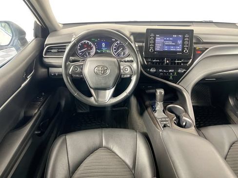 Used 2023 Toyota Camry SE w/ Convenience Package AWD/4WD image 3