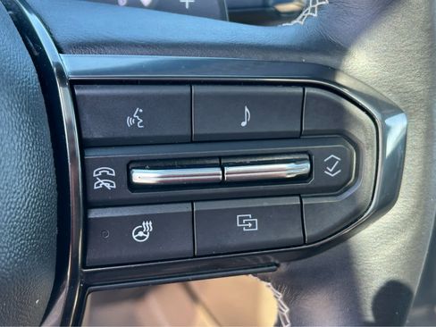 Used 2025 GMC Yukon XL Denali Ultimate w/ LPO, Floor Liner Package AWD/4WD image 33