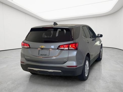 Used 2024 Chevrolet Equinox LT w/ LPO, Floor Liner Package FWD image 17