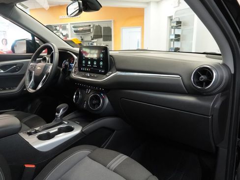 Used 2024 Chevrolet Blazer LT w/ Convenience Package FWD image 36